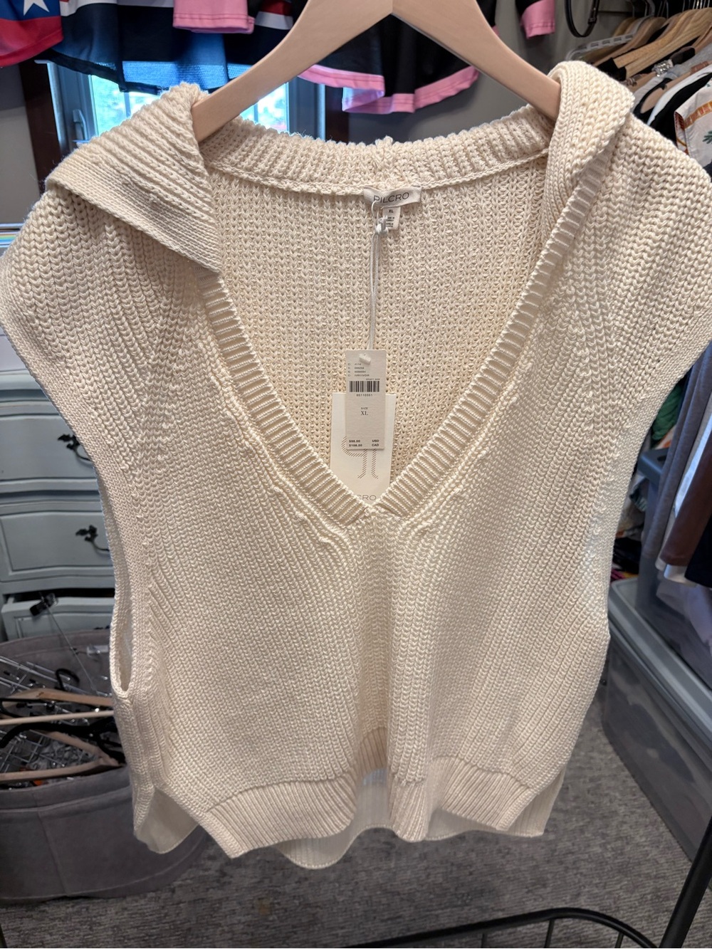 Pilcro Cream Sleeveless Hooded V-Neck Knit Sweater Vest
